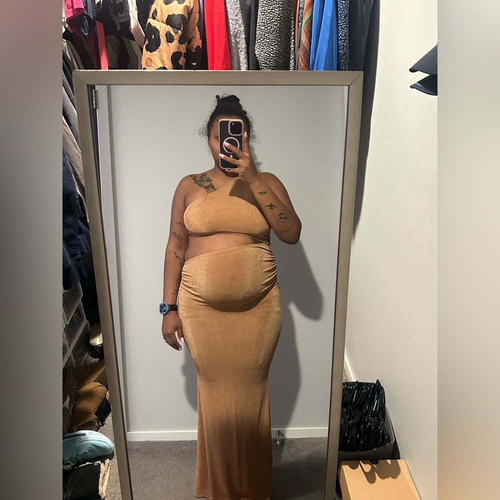Elegant Tan Strapless Maxi Dress